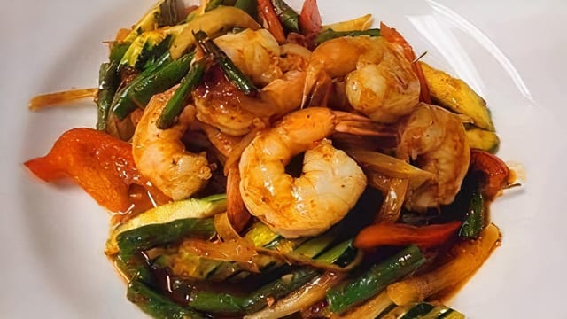 Lunch: Pad Prik King.